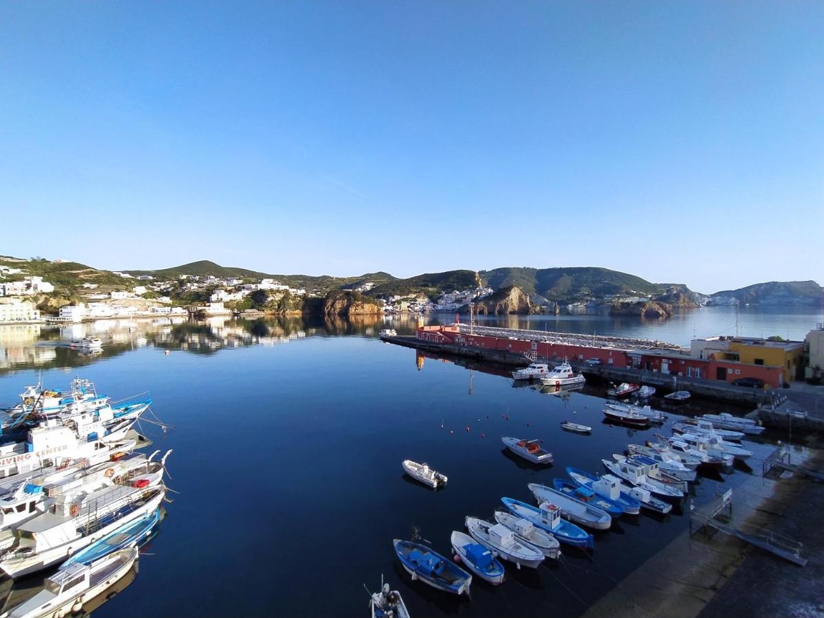 Locanda Mari Ponza Luaran gambar