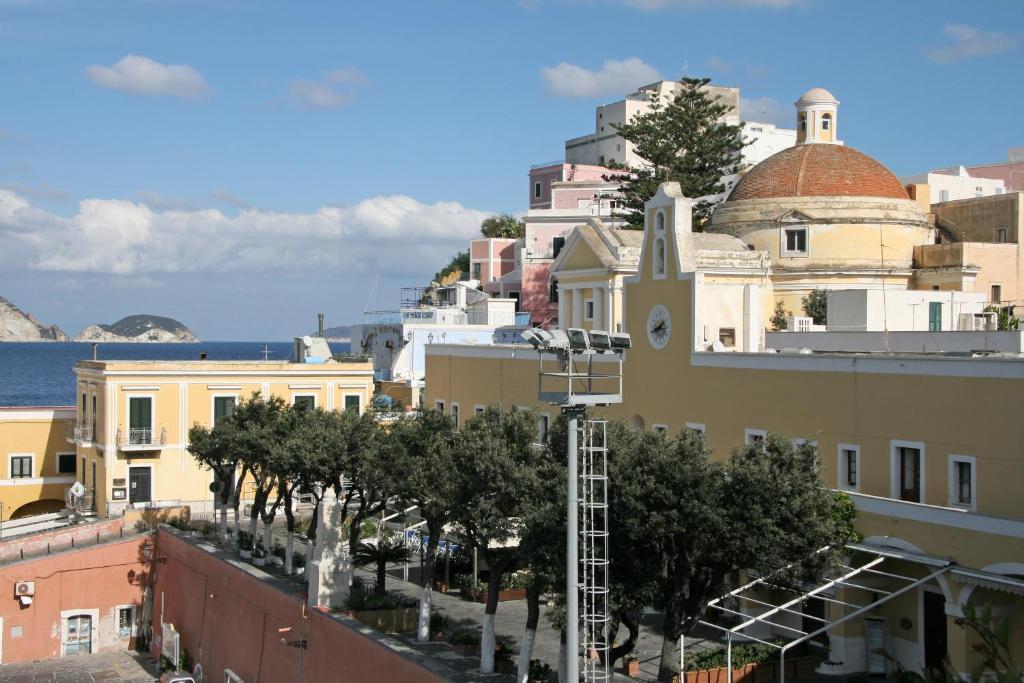Locanda Mari Ponza Luaran gambar